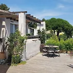 Familiale Avec Piscine Et Jacuzzi Privatifs *